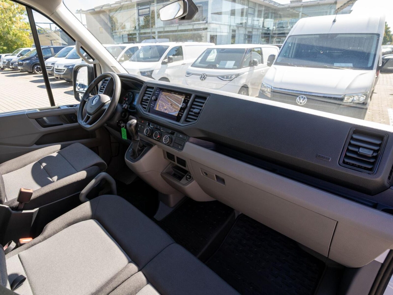 Volkswagen Crafter Kasten langer Radstand – Bild 7