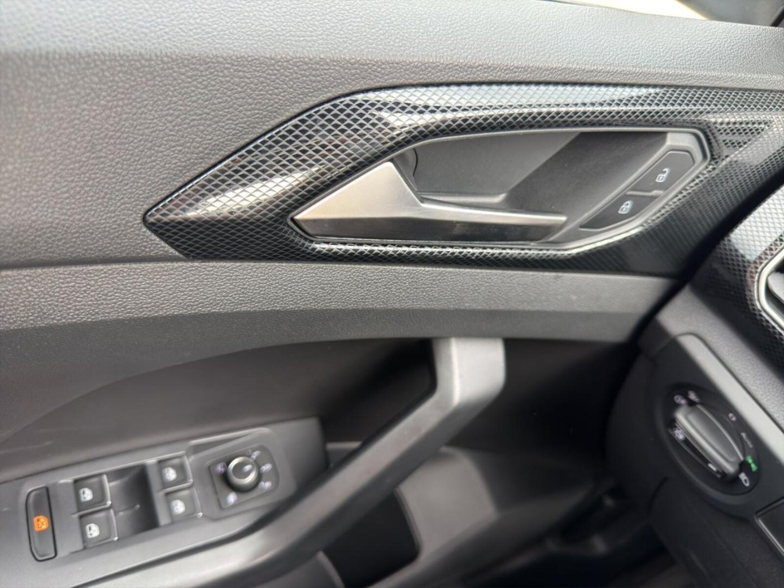 Volkswagen T-Cross – Bild 13