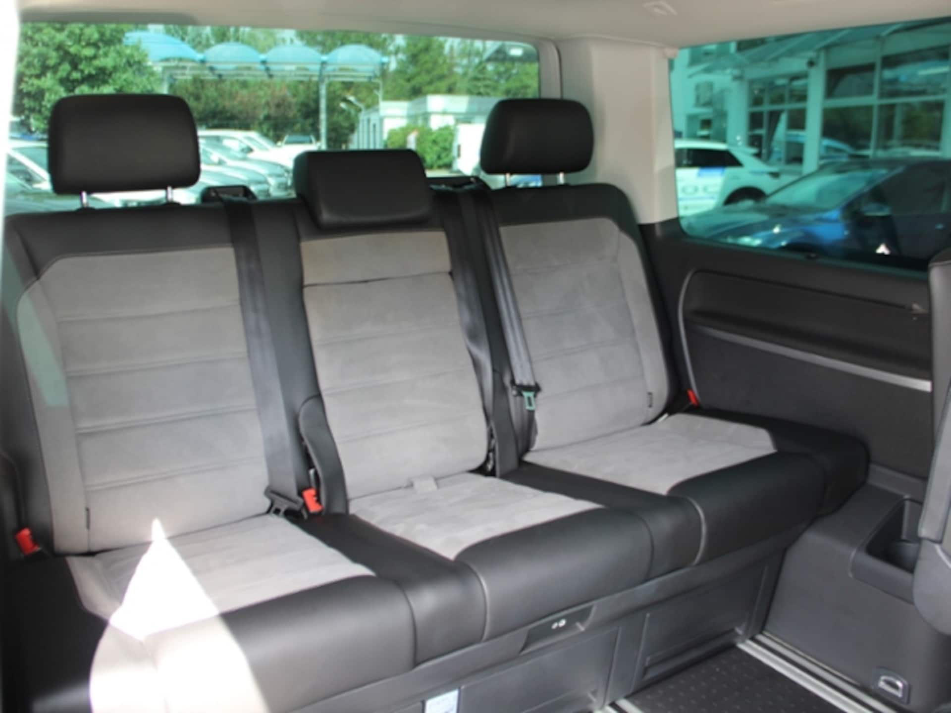 Volkswagen T6.1 Multivan Comfortline