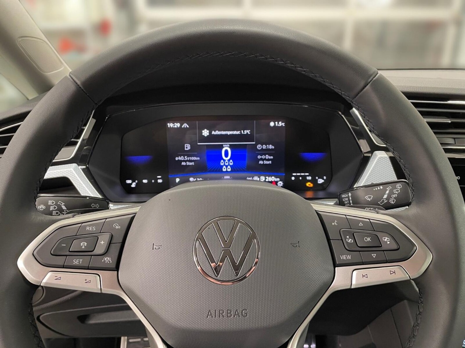 Volkswagen Touran – Bild 11