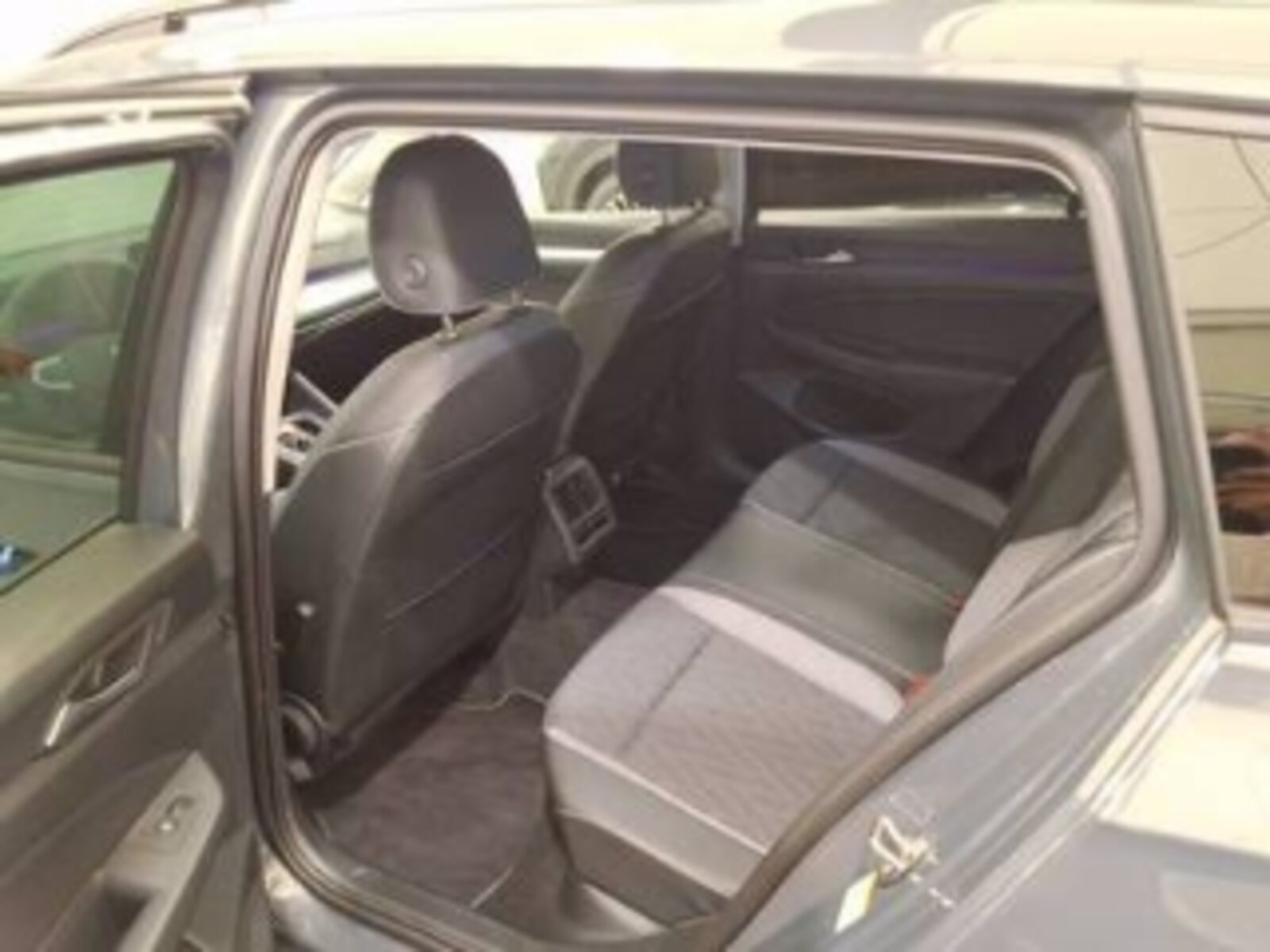 Volkswagen Golf Variant – Bild 7