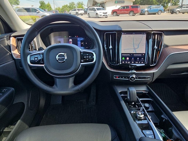 2023 Volvo XC60