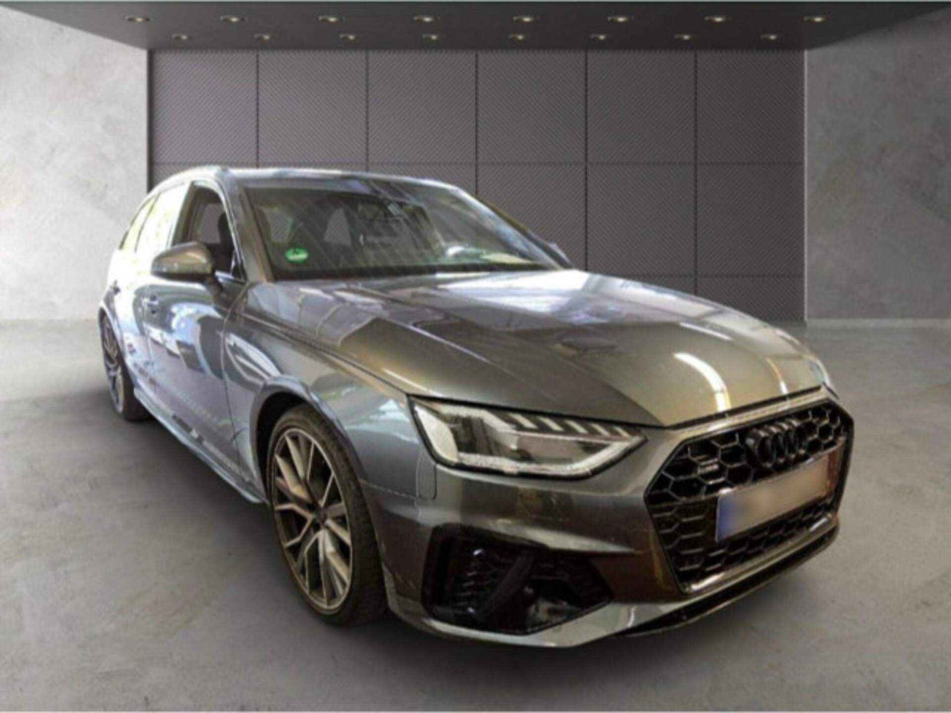 Audi A4 Avant S line