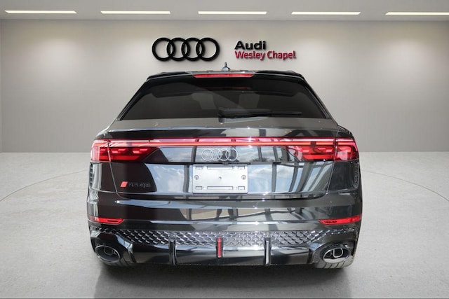 2026 Audi RS Q8 SUV performance