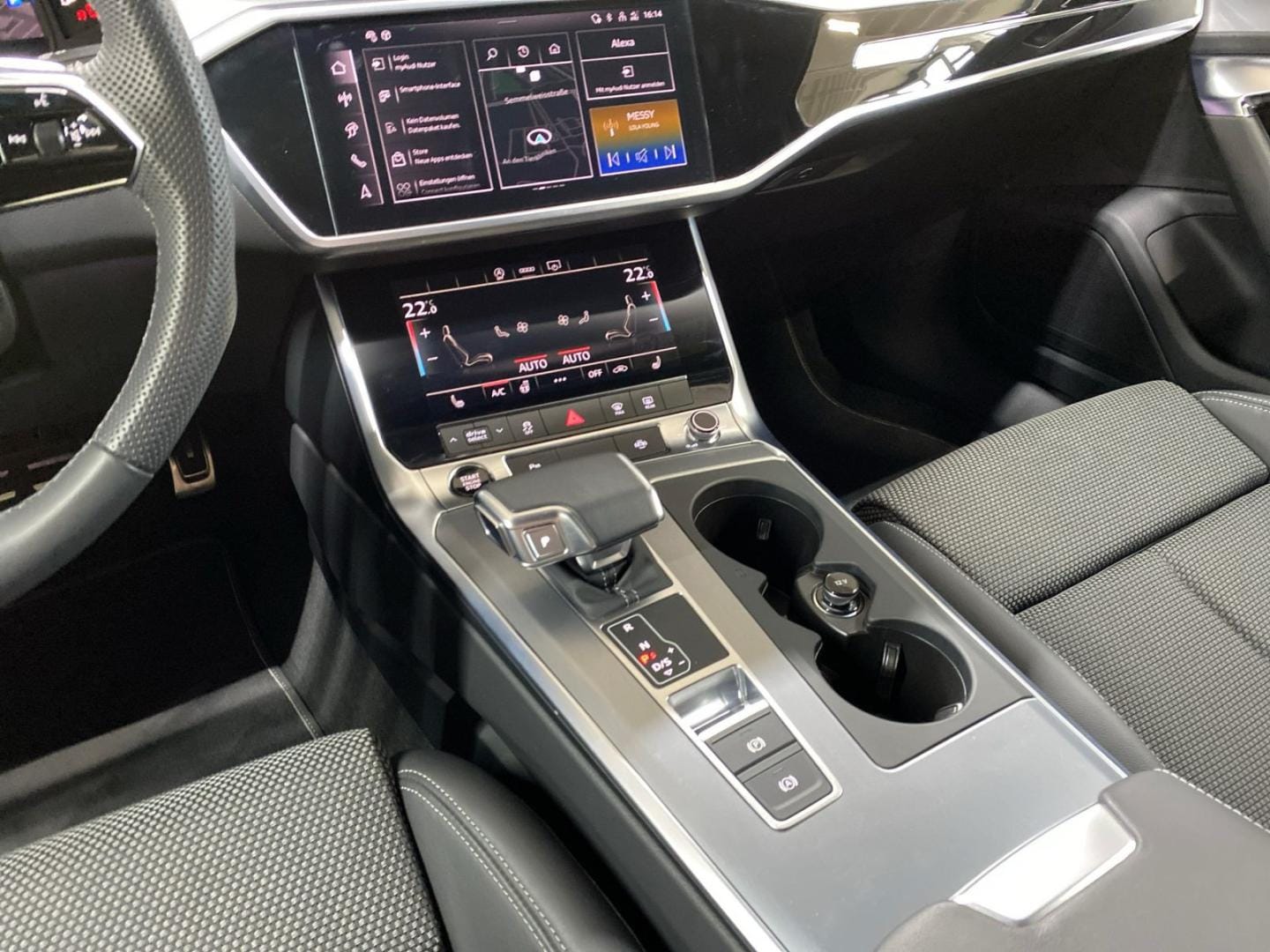 Bild über Audi A6 Avant S line 40 TDI quattro S tronic - für weitere Informationen kontaktieren Sie den Audi Partner