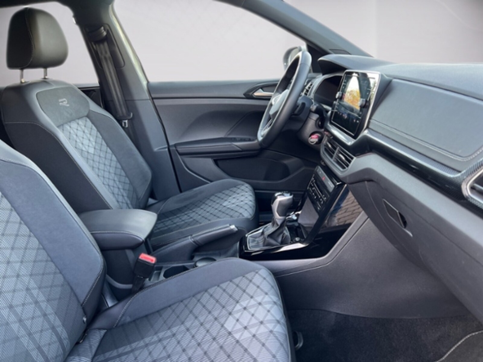 Volkswagen T-Cross – Bild 9