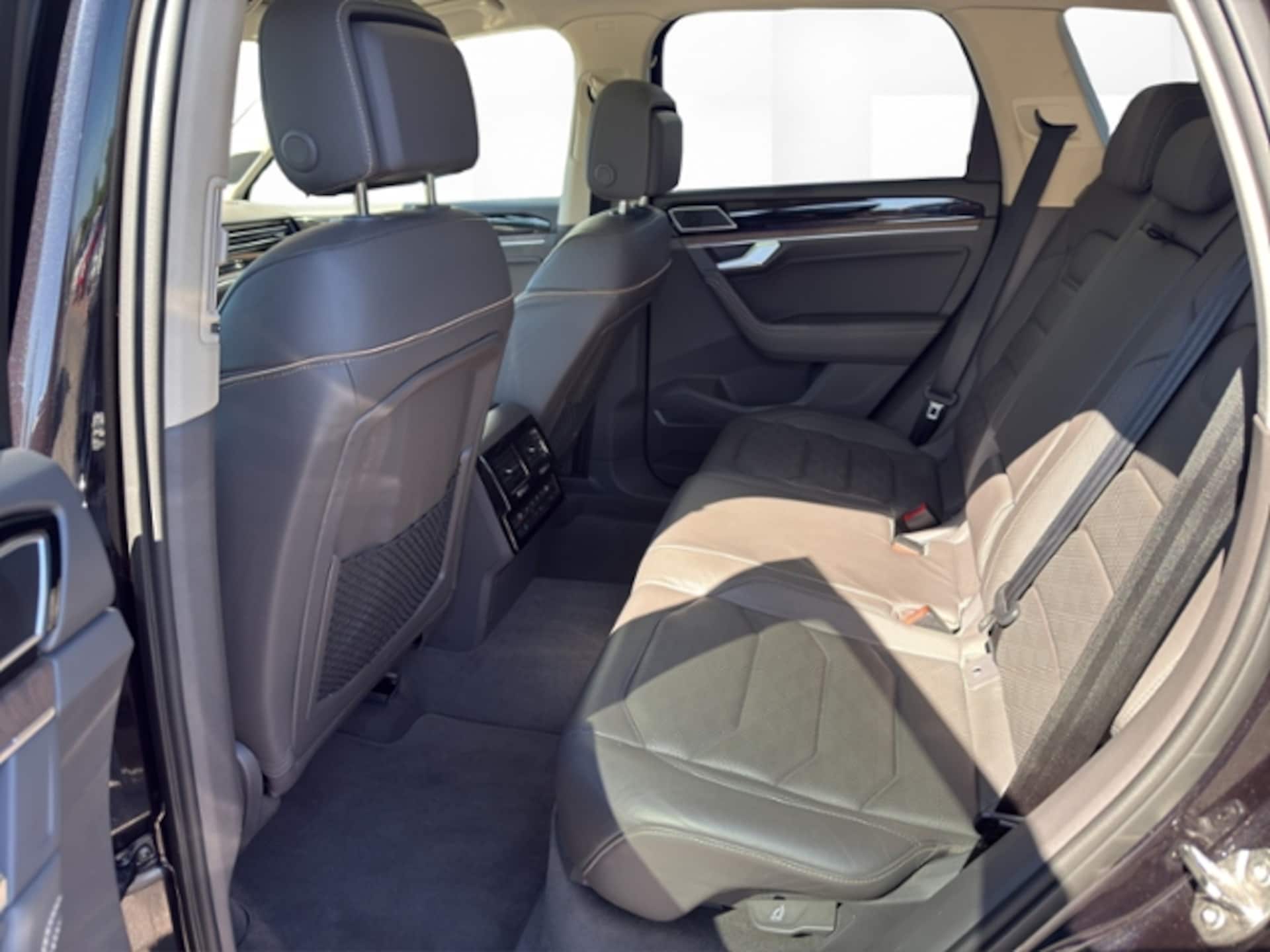 Volkswagen Touareg Basis-Modell