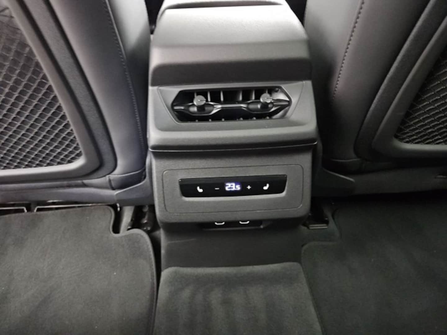 Bild über Audi A6 Avant e-tron e-tron - für weitere Informationen kontaktieren Sie den Audi Partner