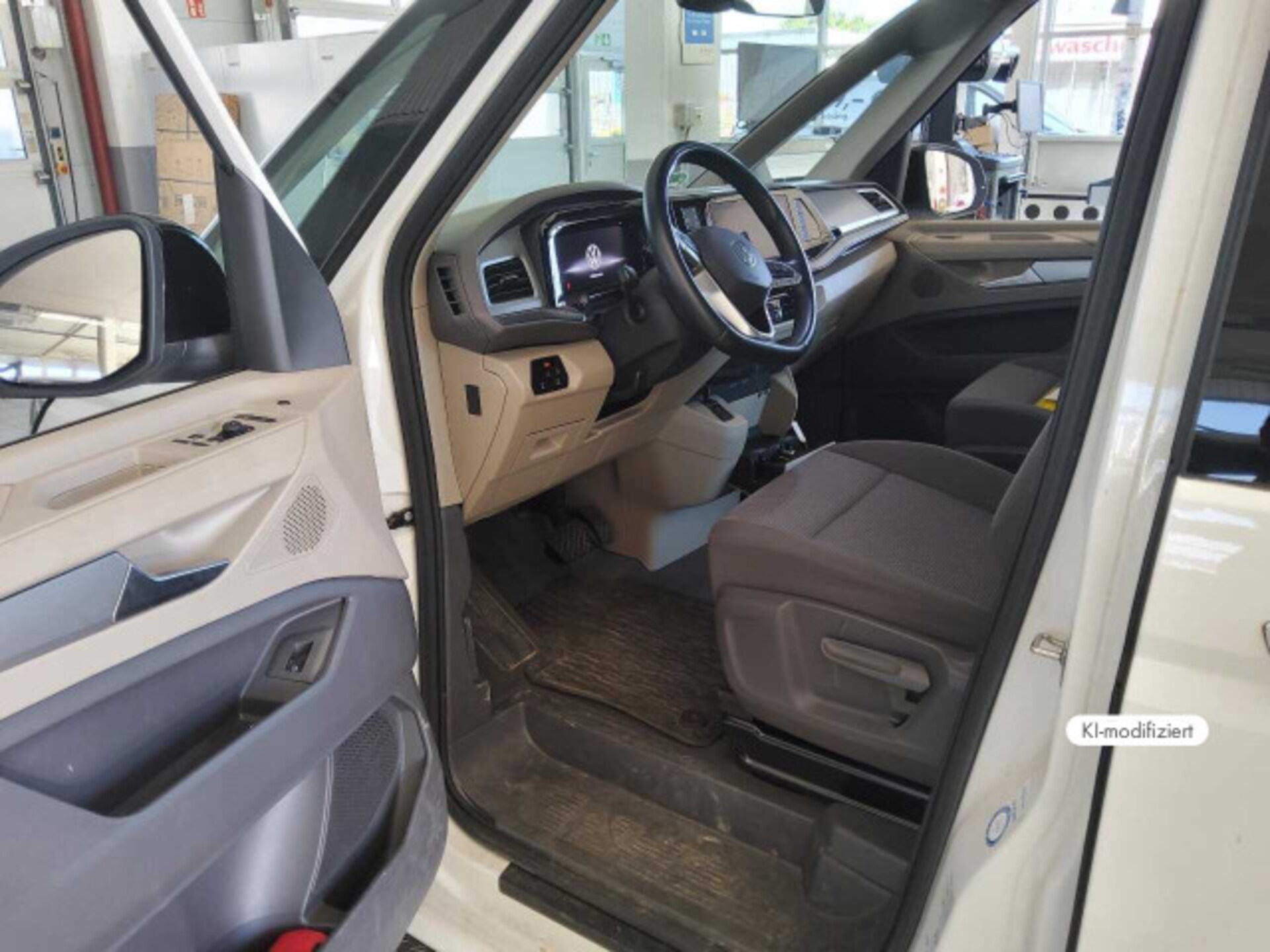 Volkswagen Multivan Basis-Modell