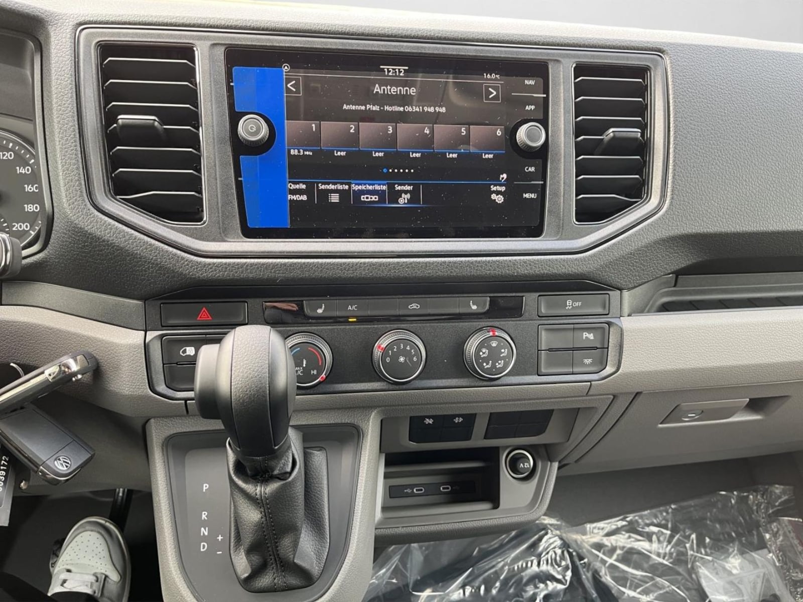 Volkswagen Crafter Kasten langer Radstand – Bild 11