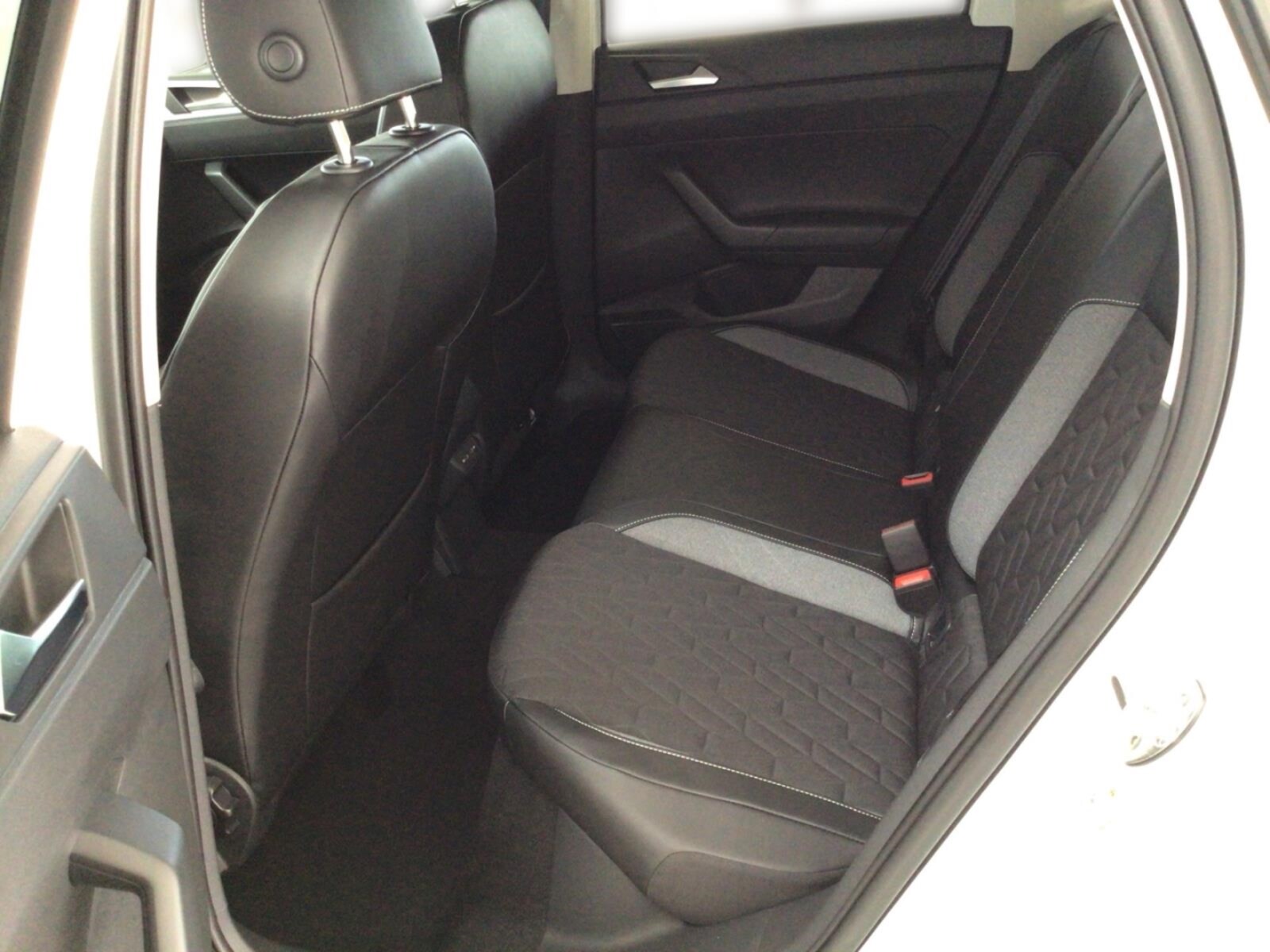 Volkswagen Polo – Bild 11
