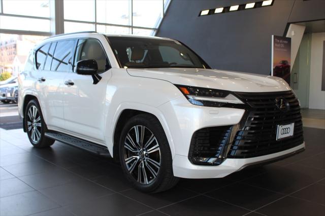 2024 Lexus LX Luxury