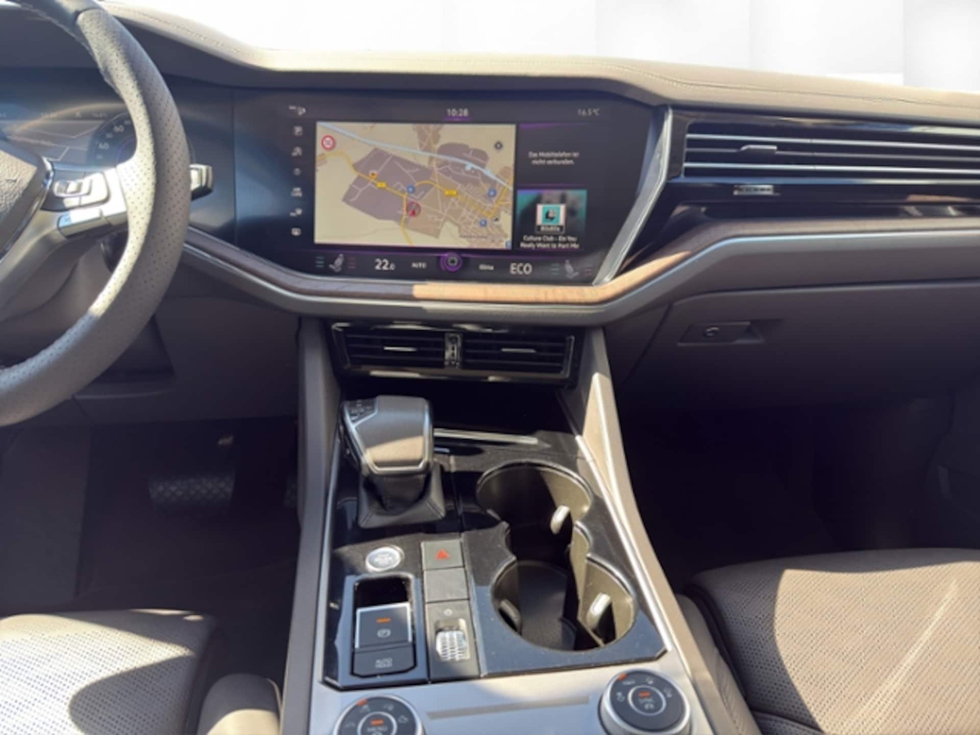 Volkswagen Touareg Basis-Modell