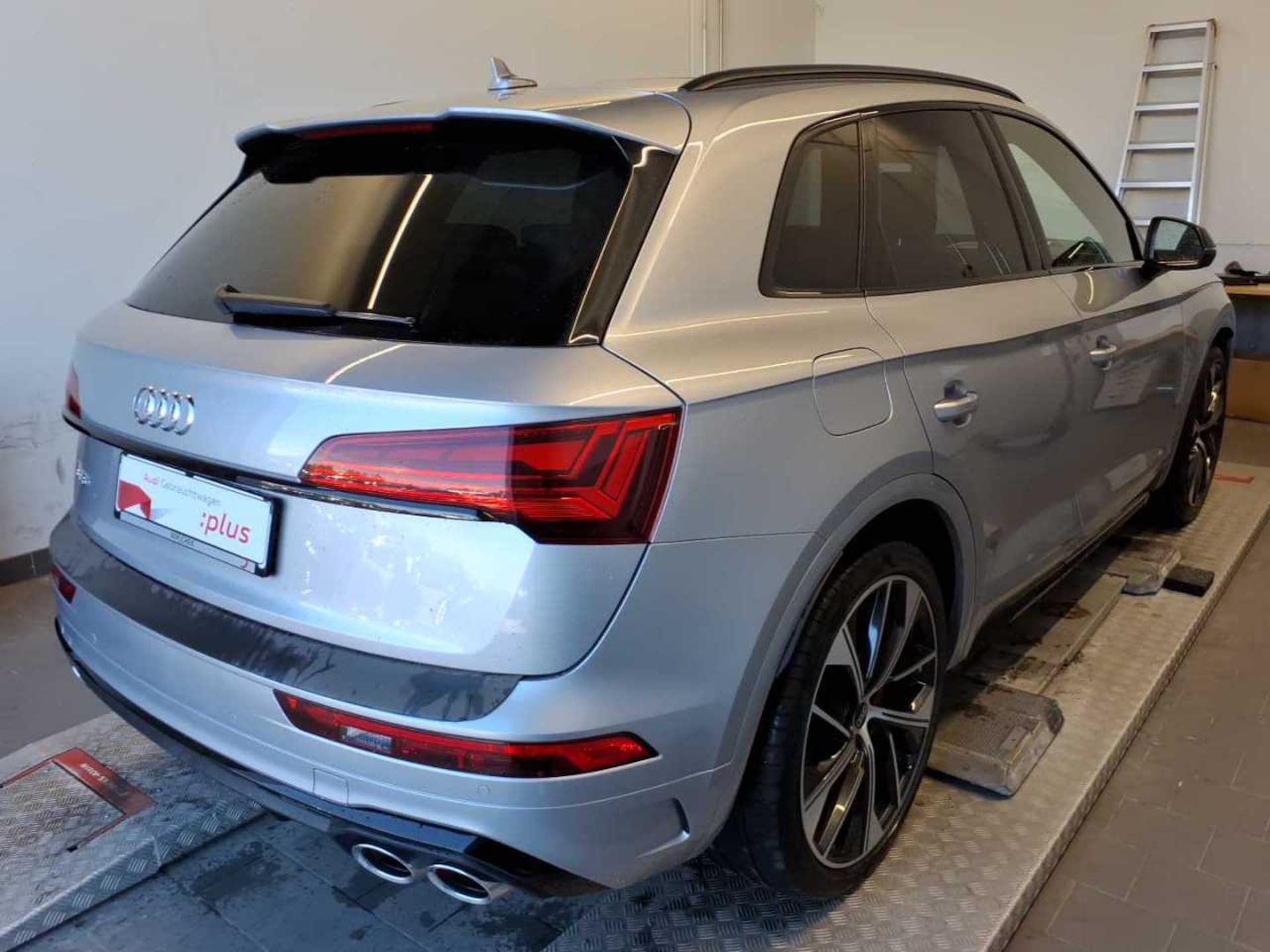 Audi SQ5 SUV