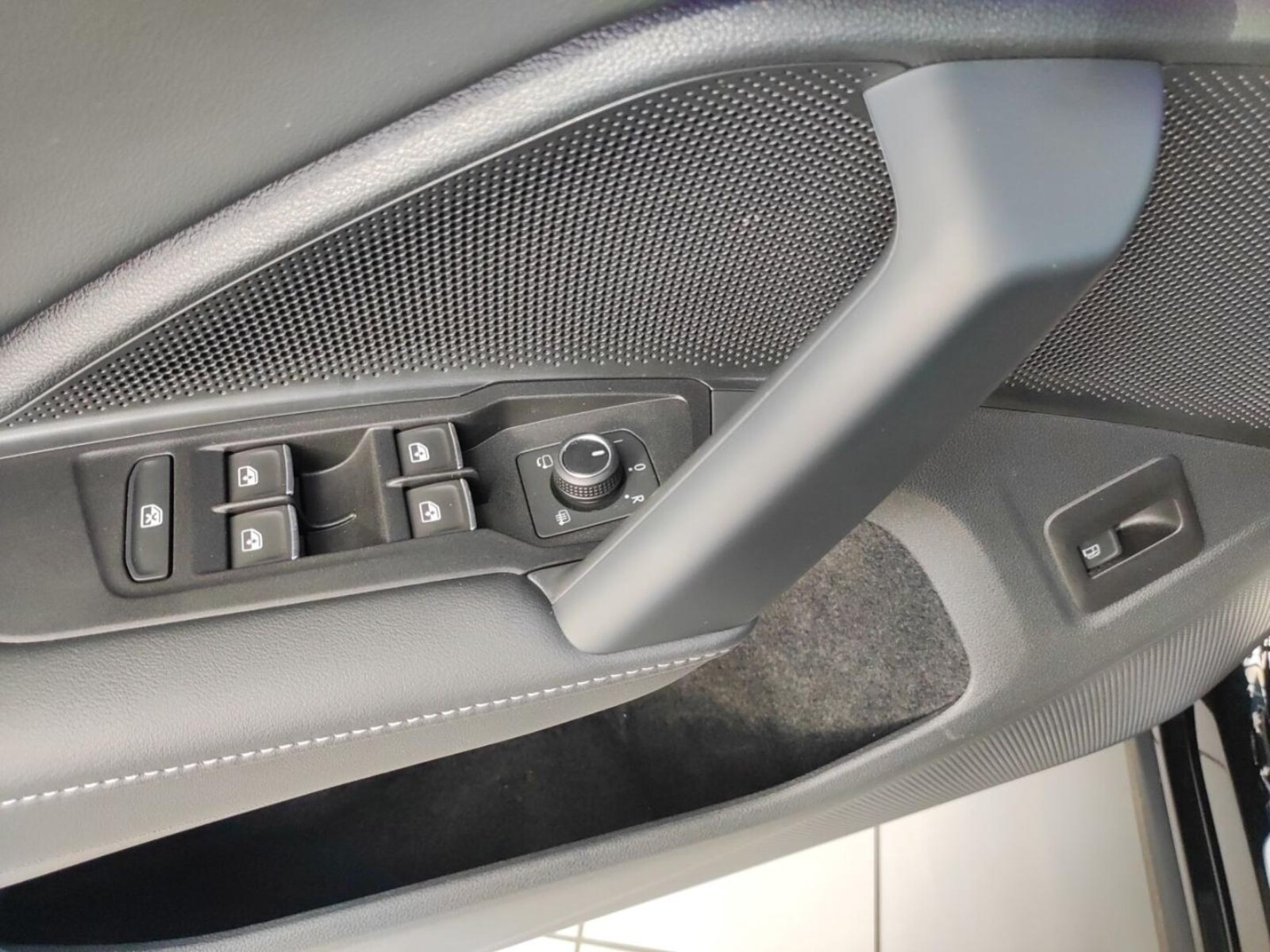 Volkswagen Tiguan – Bild 8