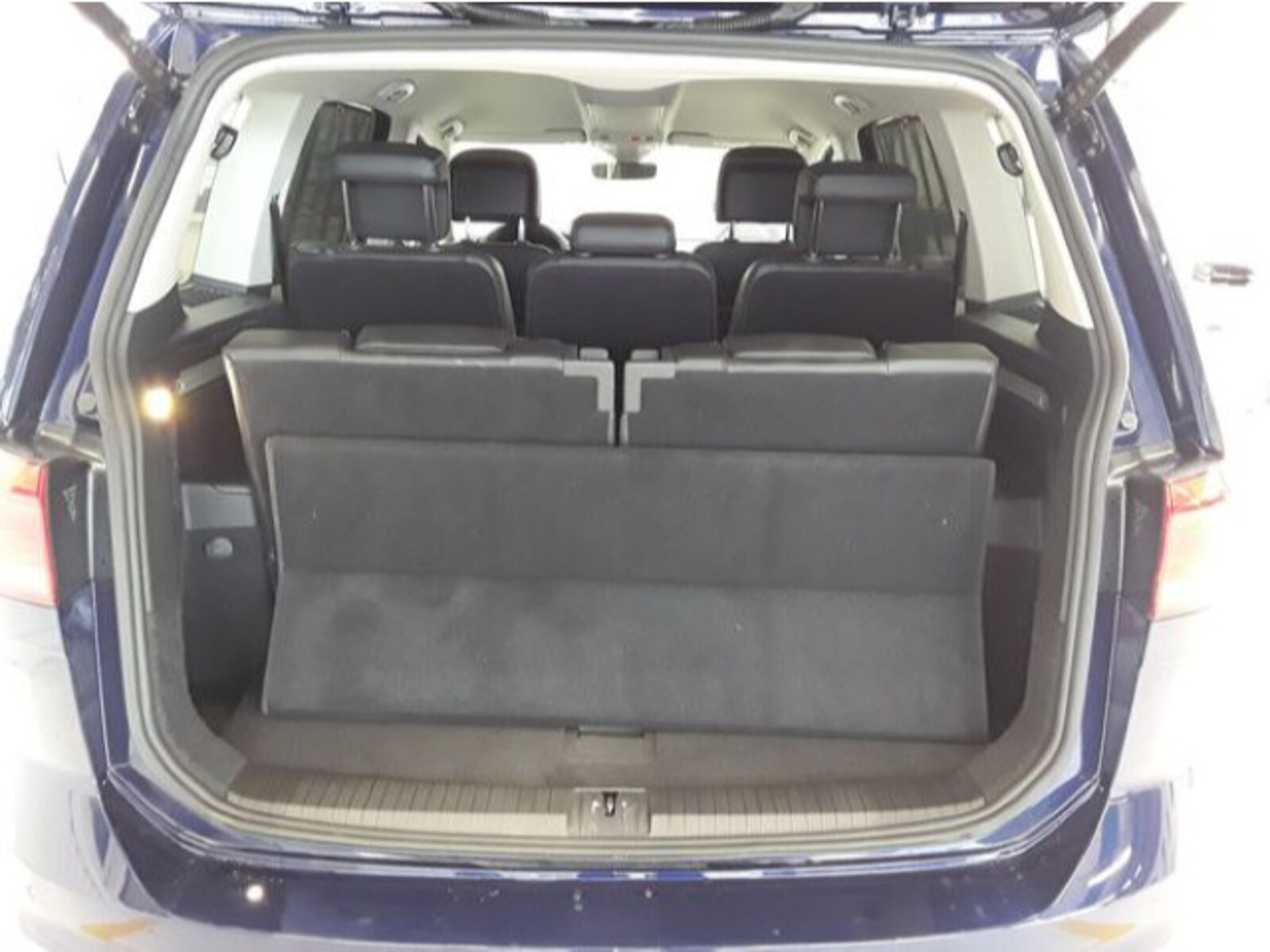 Volkswagen Touran – Bild 13