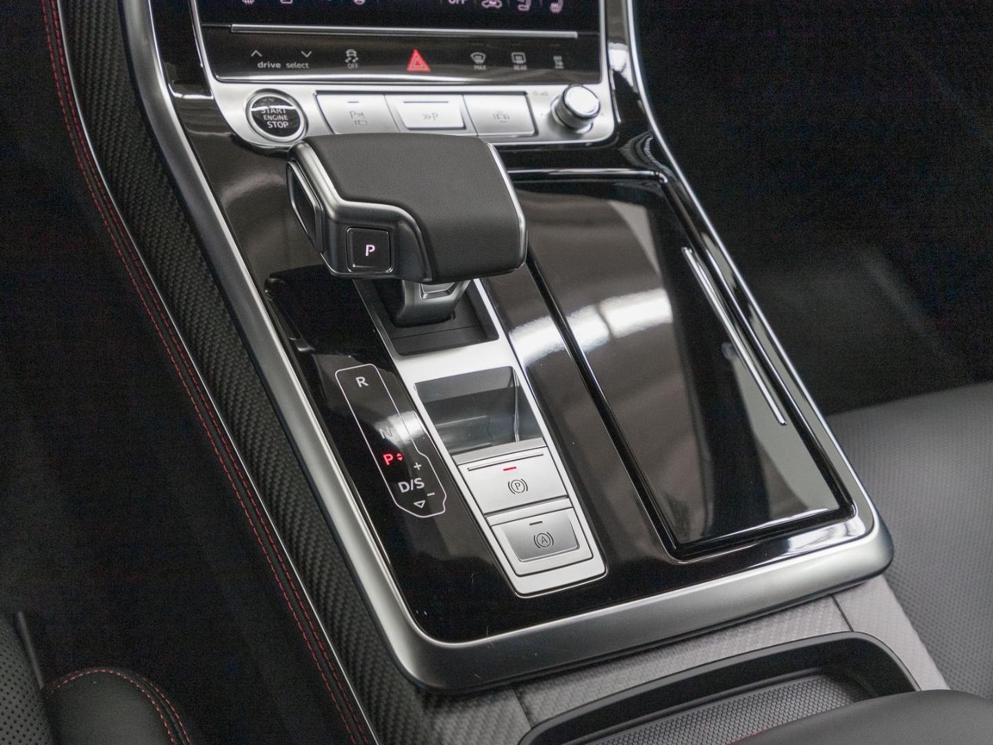 Image about Audi Q7 SUV S line 55 TFSI quattro tiptronic