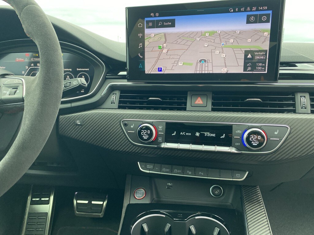 Image about Audi RS 4 Avant TFSI quattro tiptronic