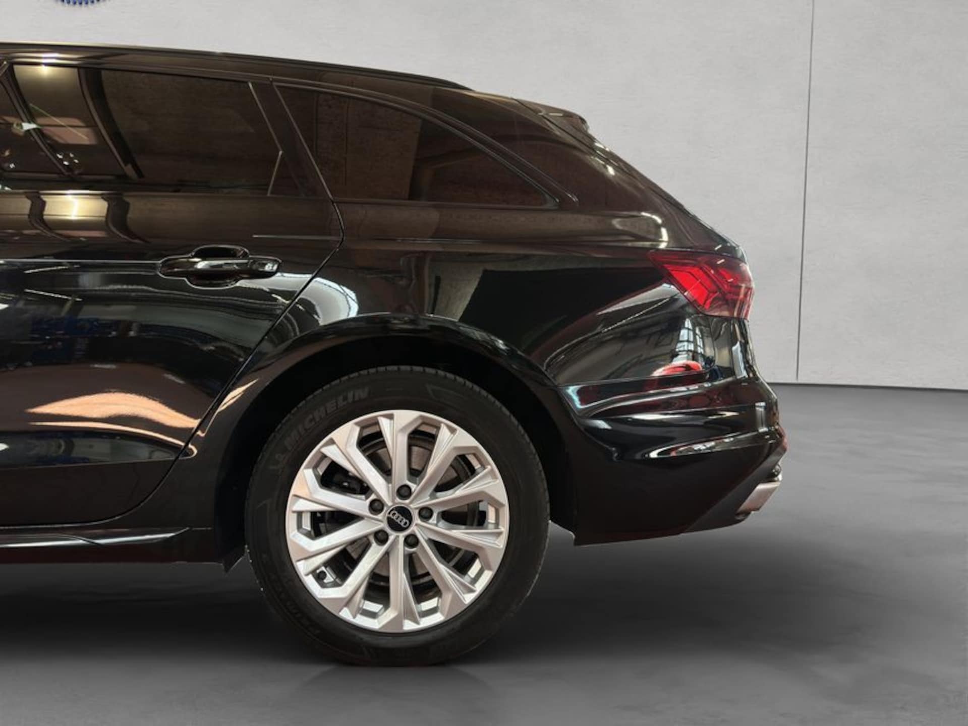 Audi A4 Avant Advanced