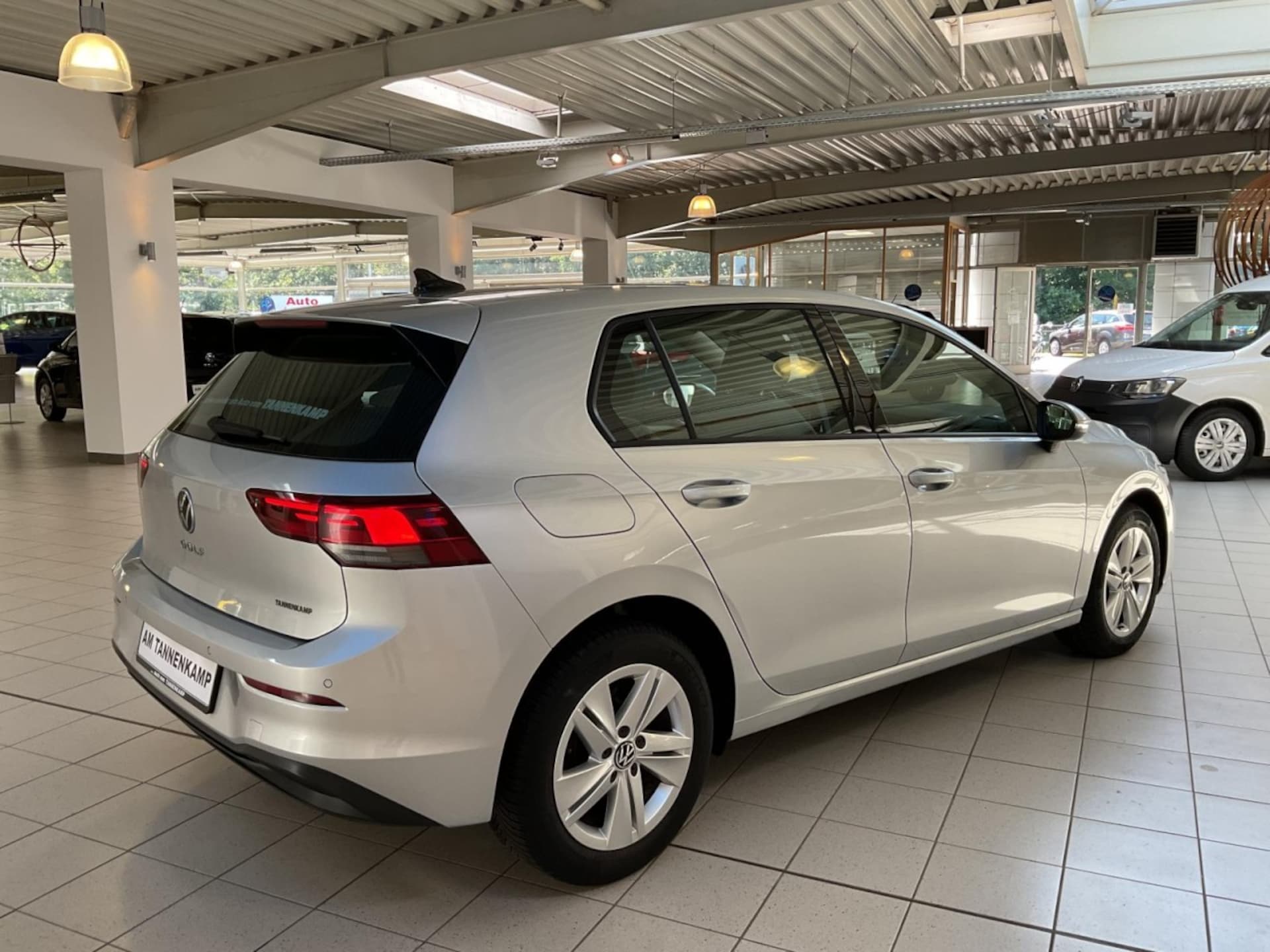 Volkswagen Golf Life