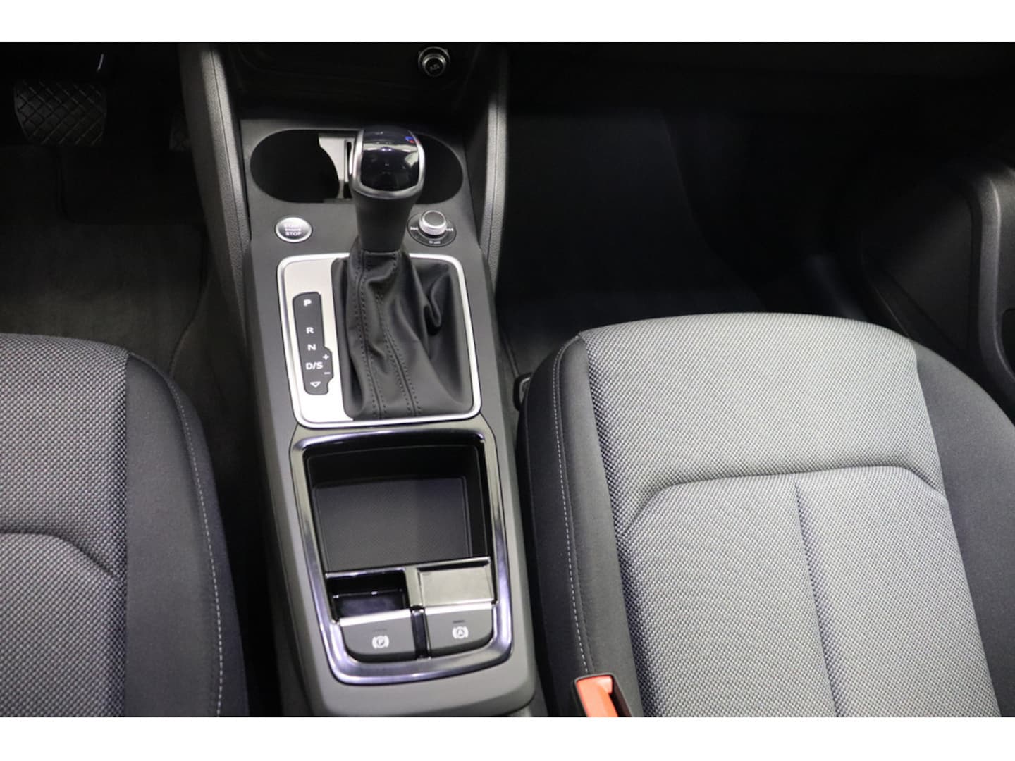 Bild über Audi Q2 S line 35 TFSI S tronic - für weitere Informationen kontaktieren Sie den Audi Partner