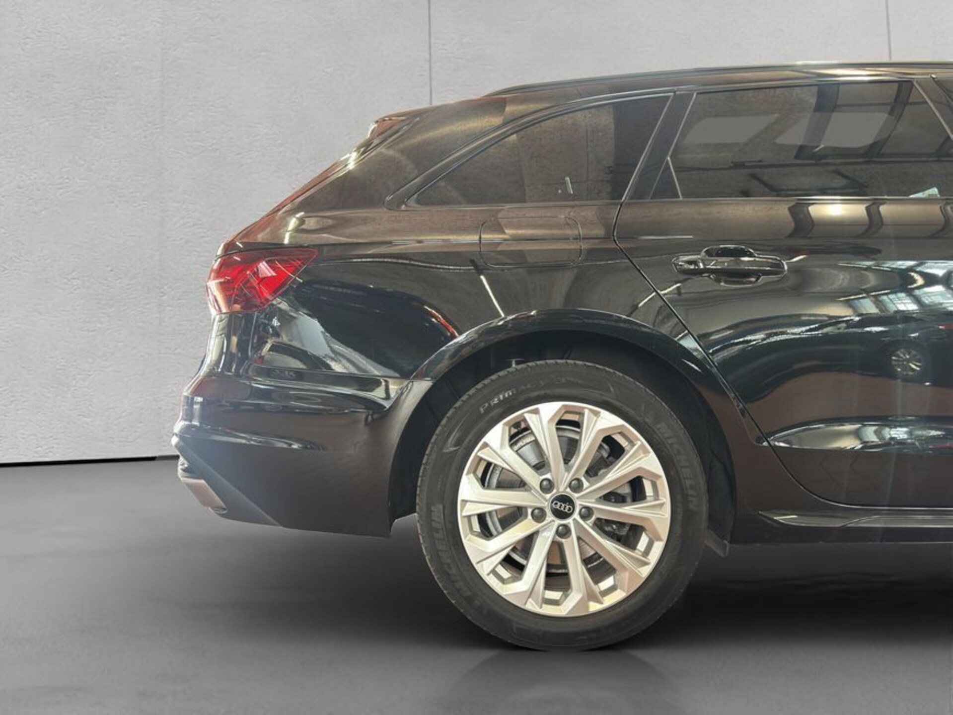 Audi A4 Avant Advanced