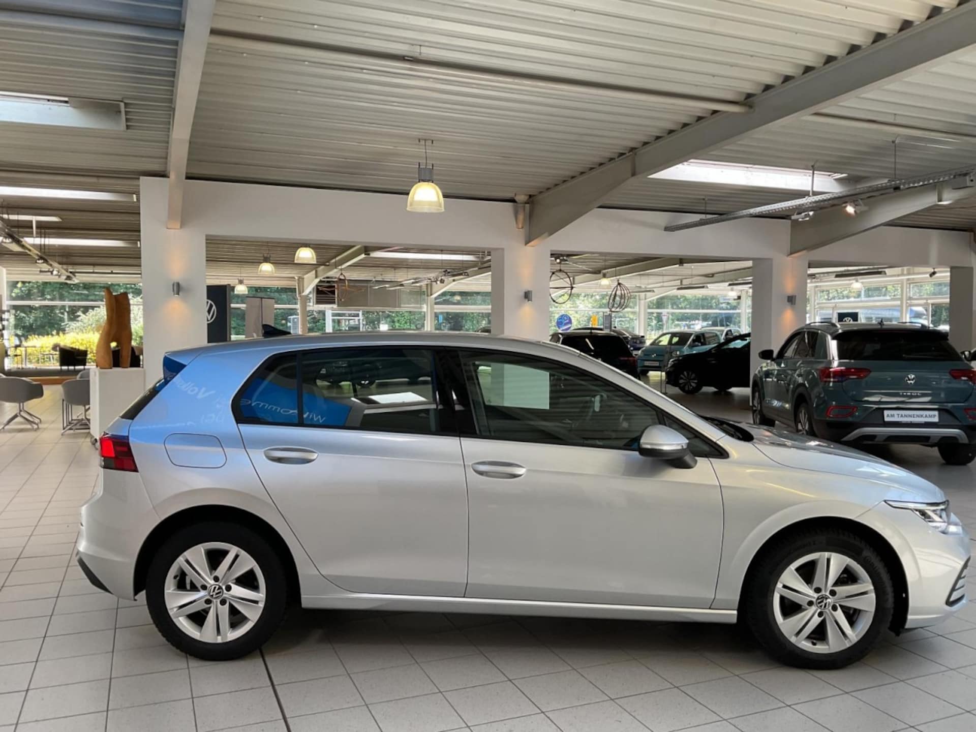 Volkswagen Golf Life
