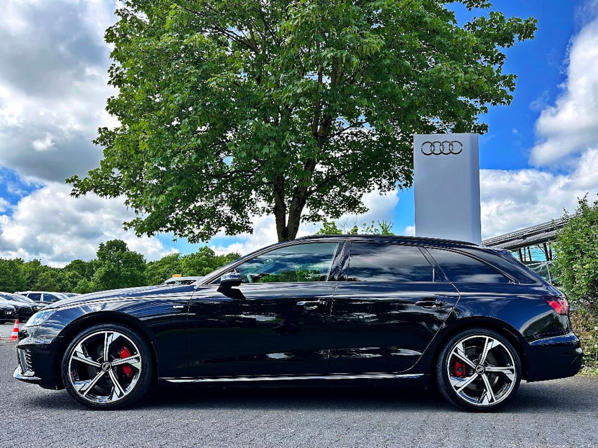 Audi A4 Avant S line