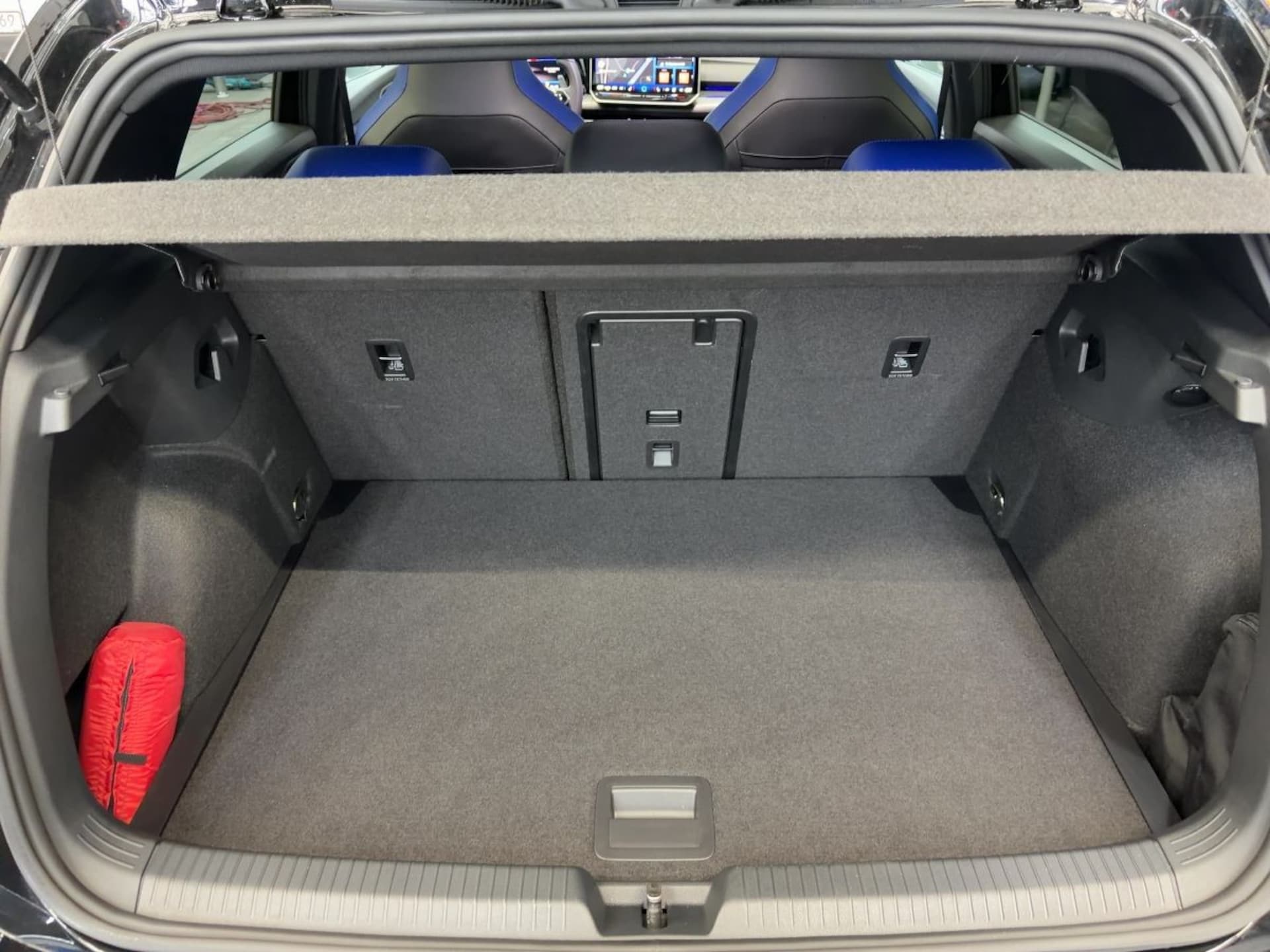 Volkswagen Golf R Black Edition