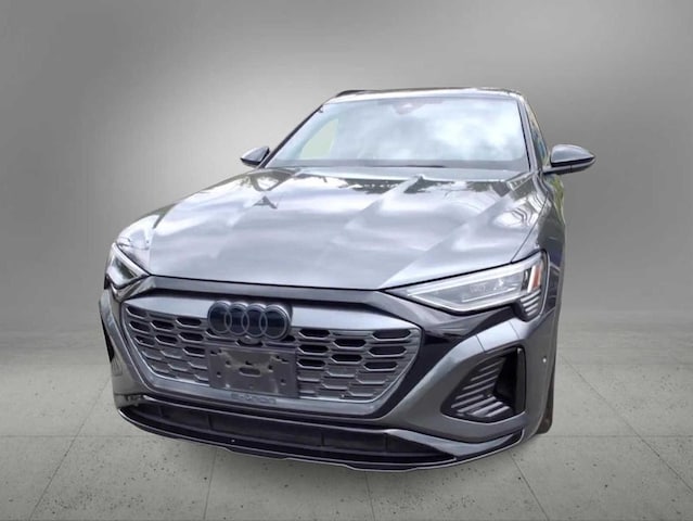 2024 Audi Q8 e-tron