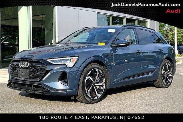 2024 Audi Q8 e-tron