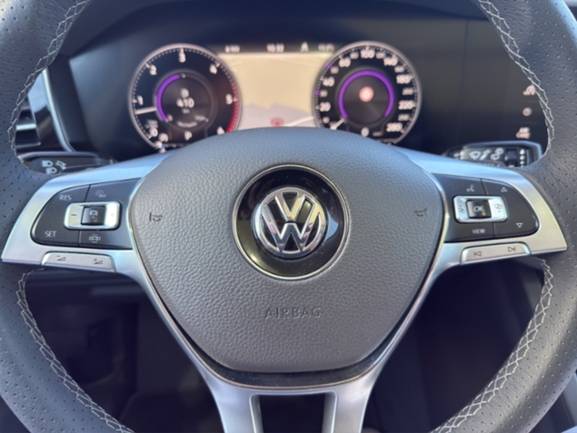 Volkswagen Touareg Basis-Modell