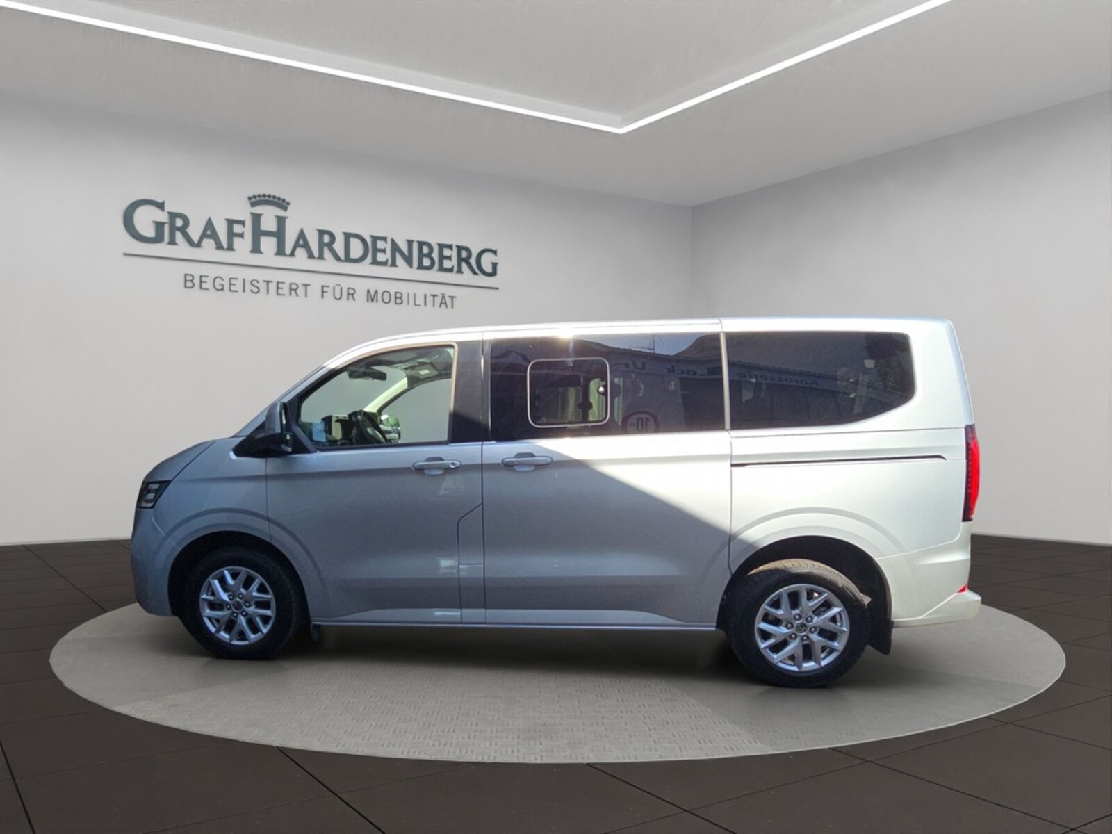 Volkswagen Caravelle – Bild 2