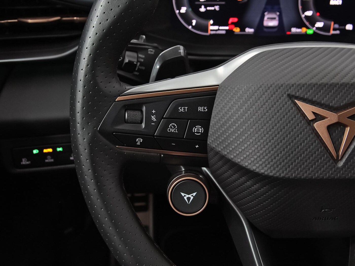 CUPRA Terramar 1.5 TSI e-Hybrid DSG 150 kW (204 CV) — photo 57