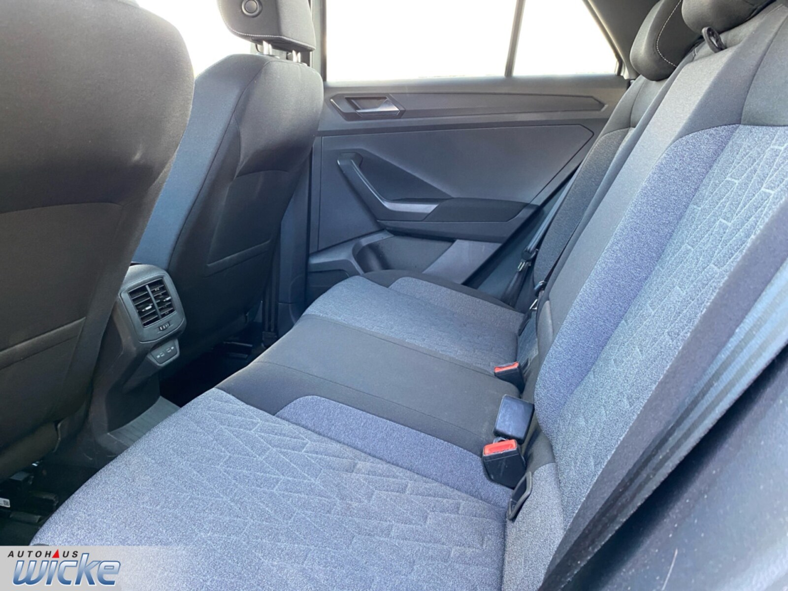 Volkswagen T-Roc – Bild 12