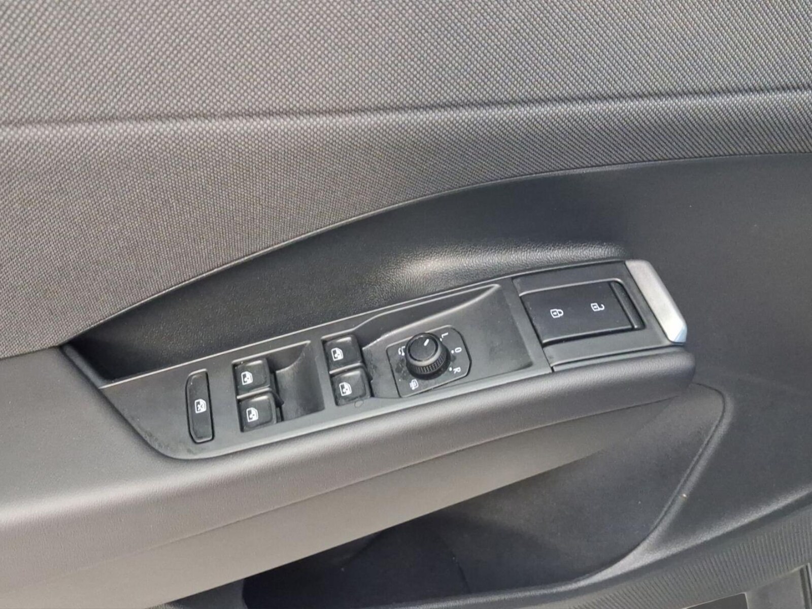 Volkswagen T-Roc – Bild 15