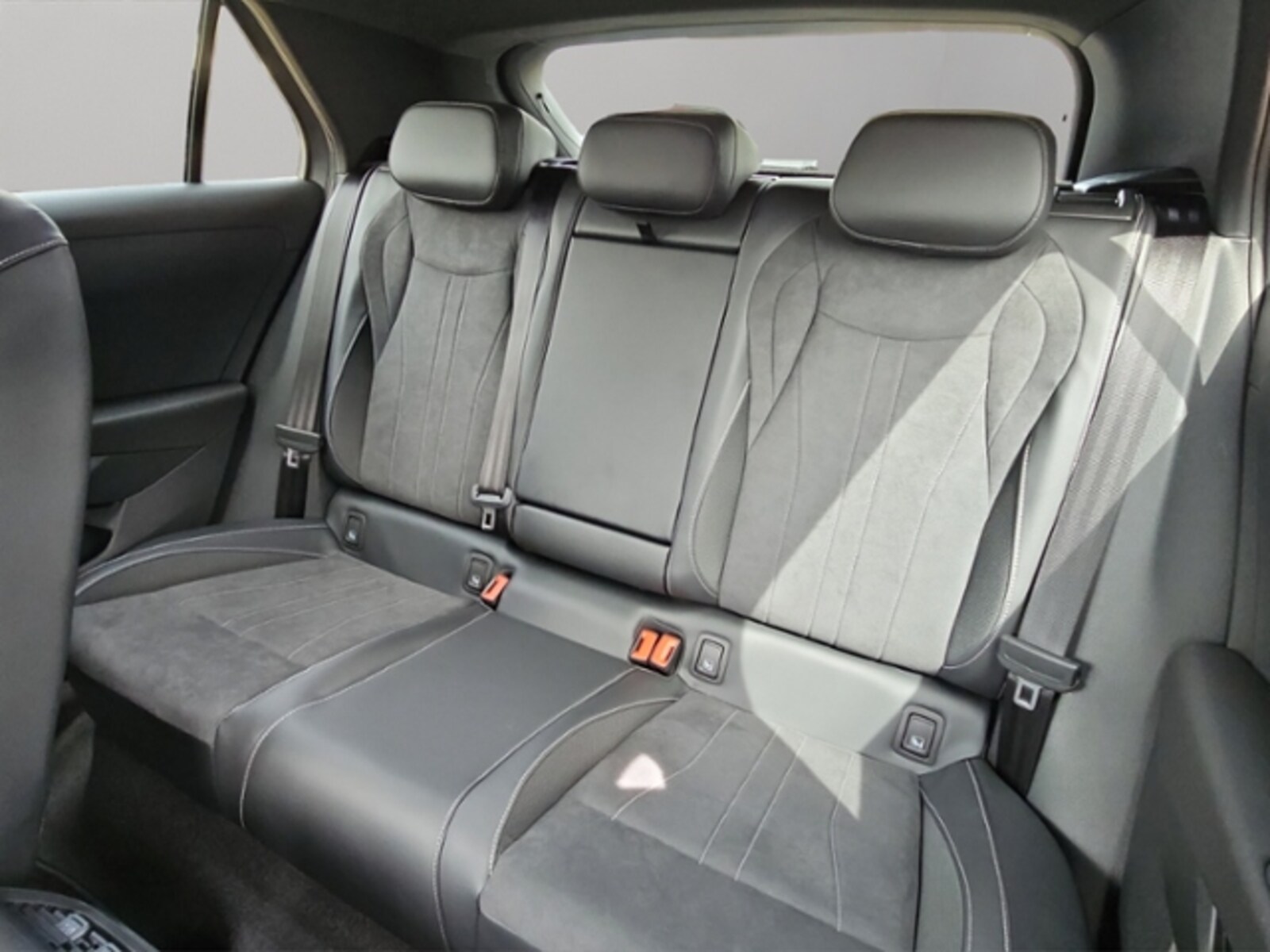 Volkswagen T-Roc – Bild 18