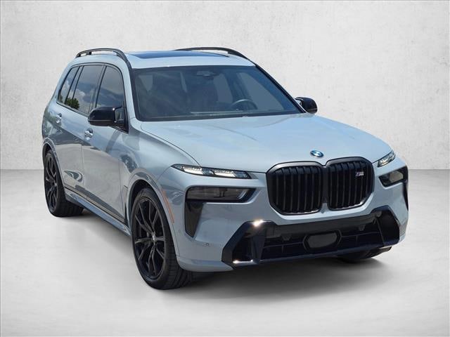 2025 BMW X7
