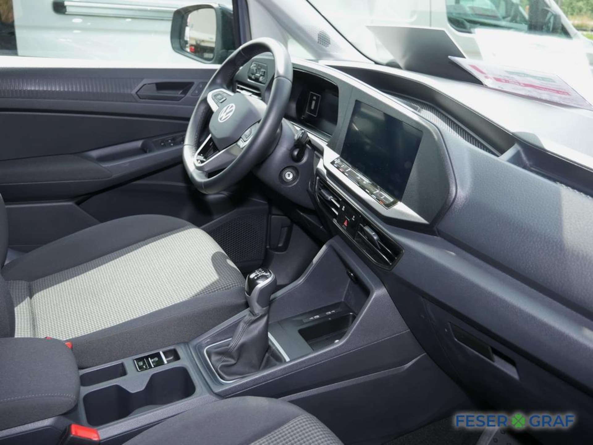 Volkswagen Caddy Basis-Modell
