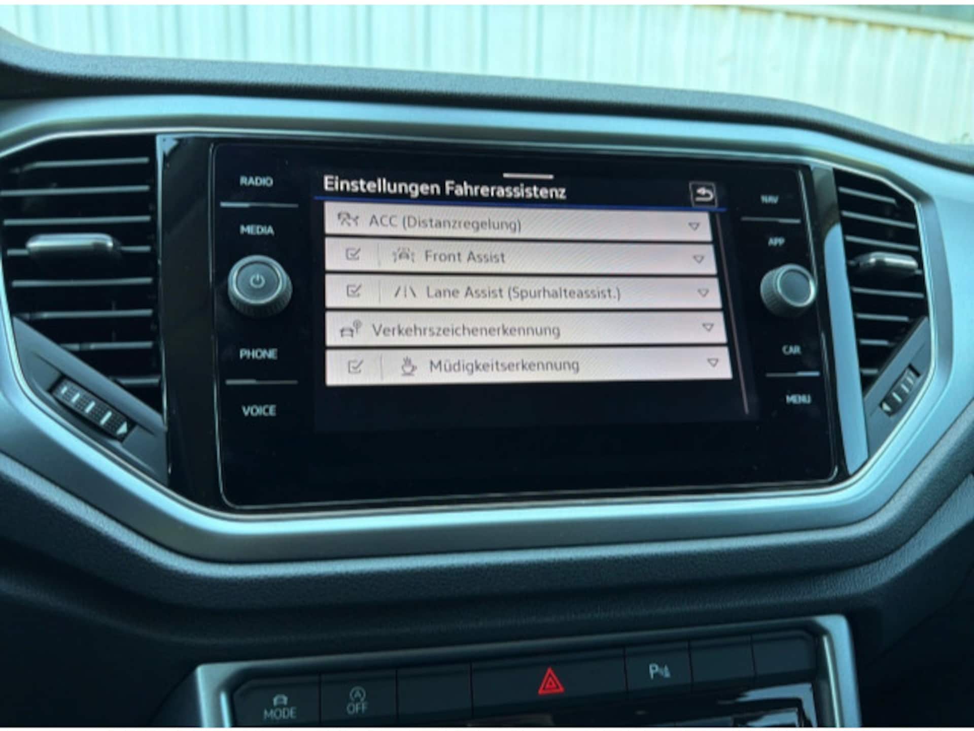 Volkswagen T-Roc Active