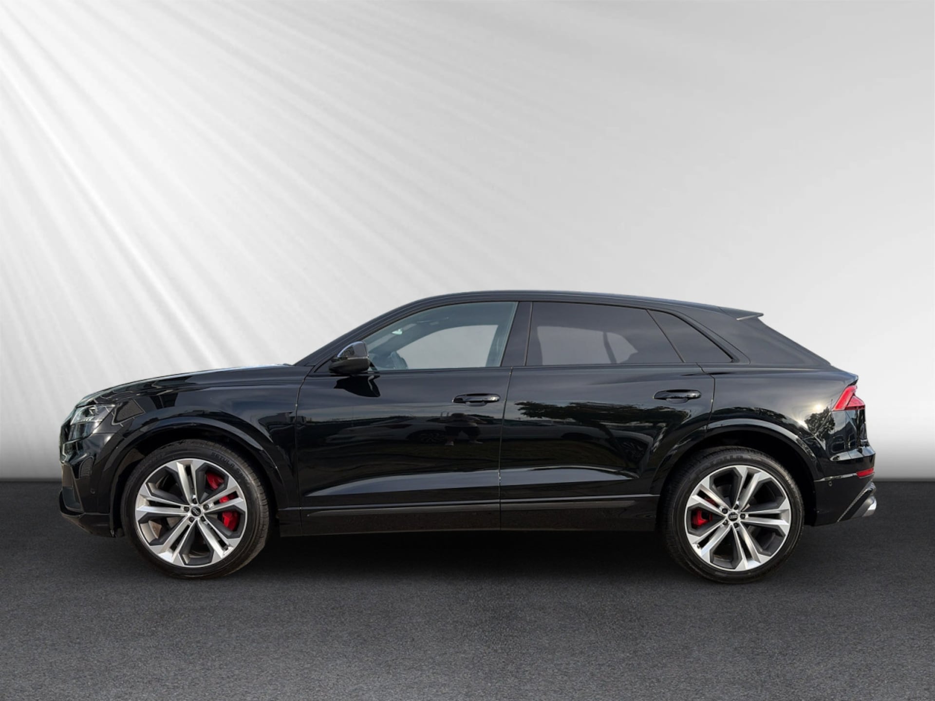 Audi SQ8 SUV