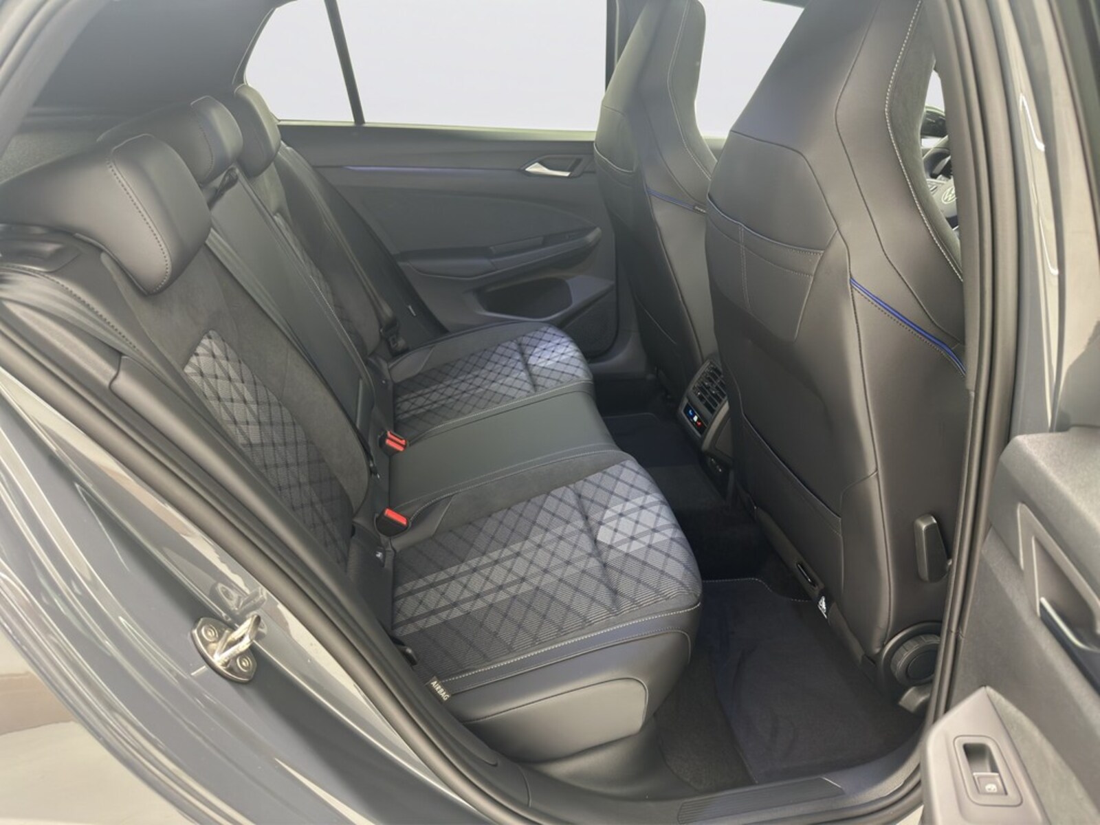 Volkswagen Golf – Bild 17