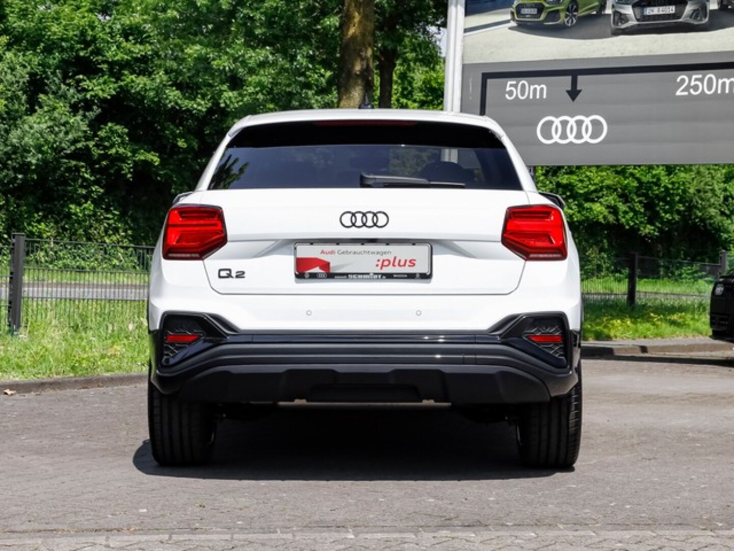 Bild über Audi Q2 S line 35 TFSI S tronic - für weitere Informationen kontaktieren Sie den Audi Partner