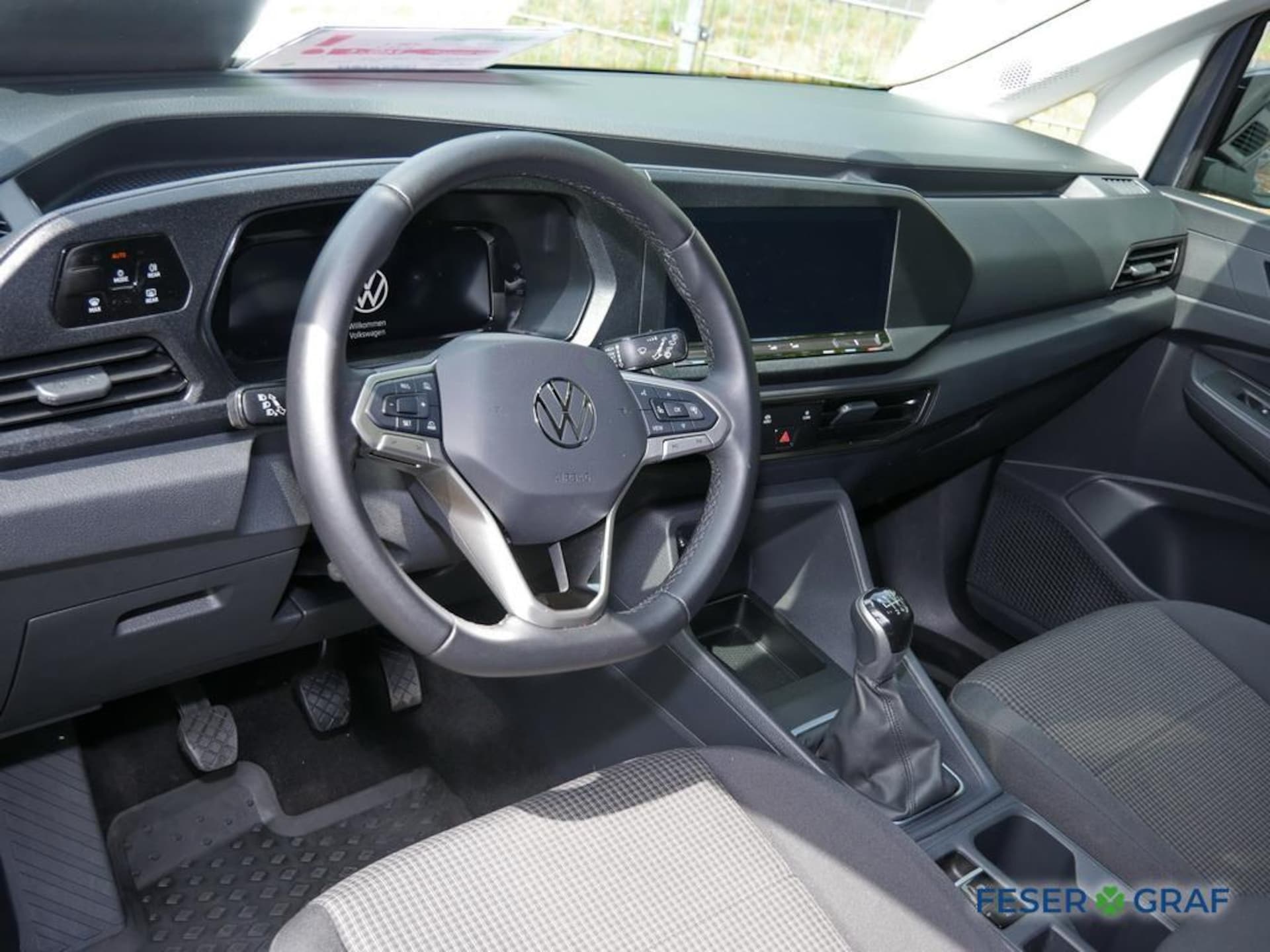 Volkswagen Caddy Basis-Modell