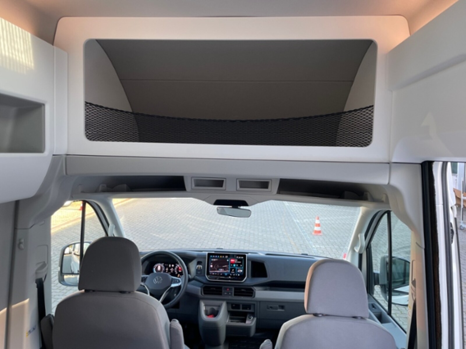 Volkswagen Grand California 600 – Bild 17