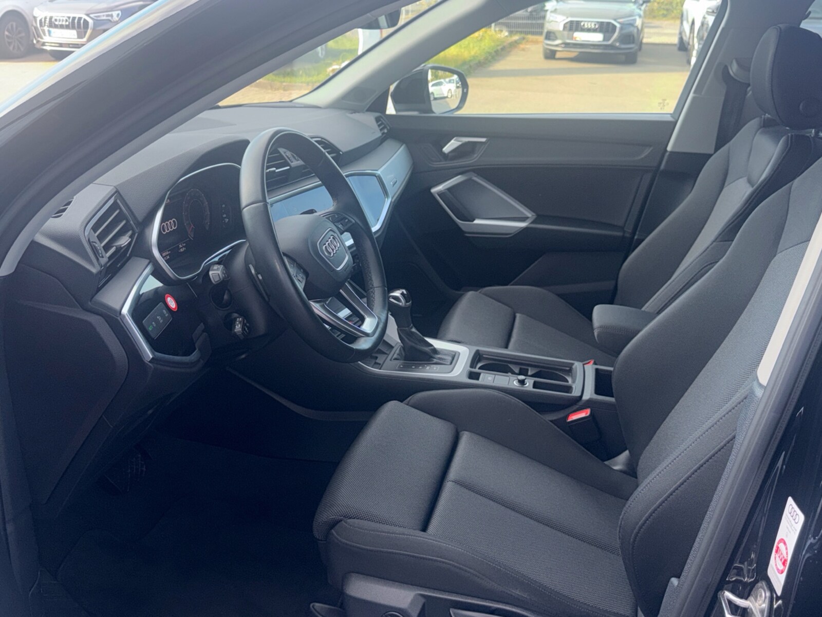 Audi Q3 – Bild 9