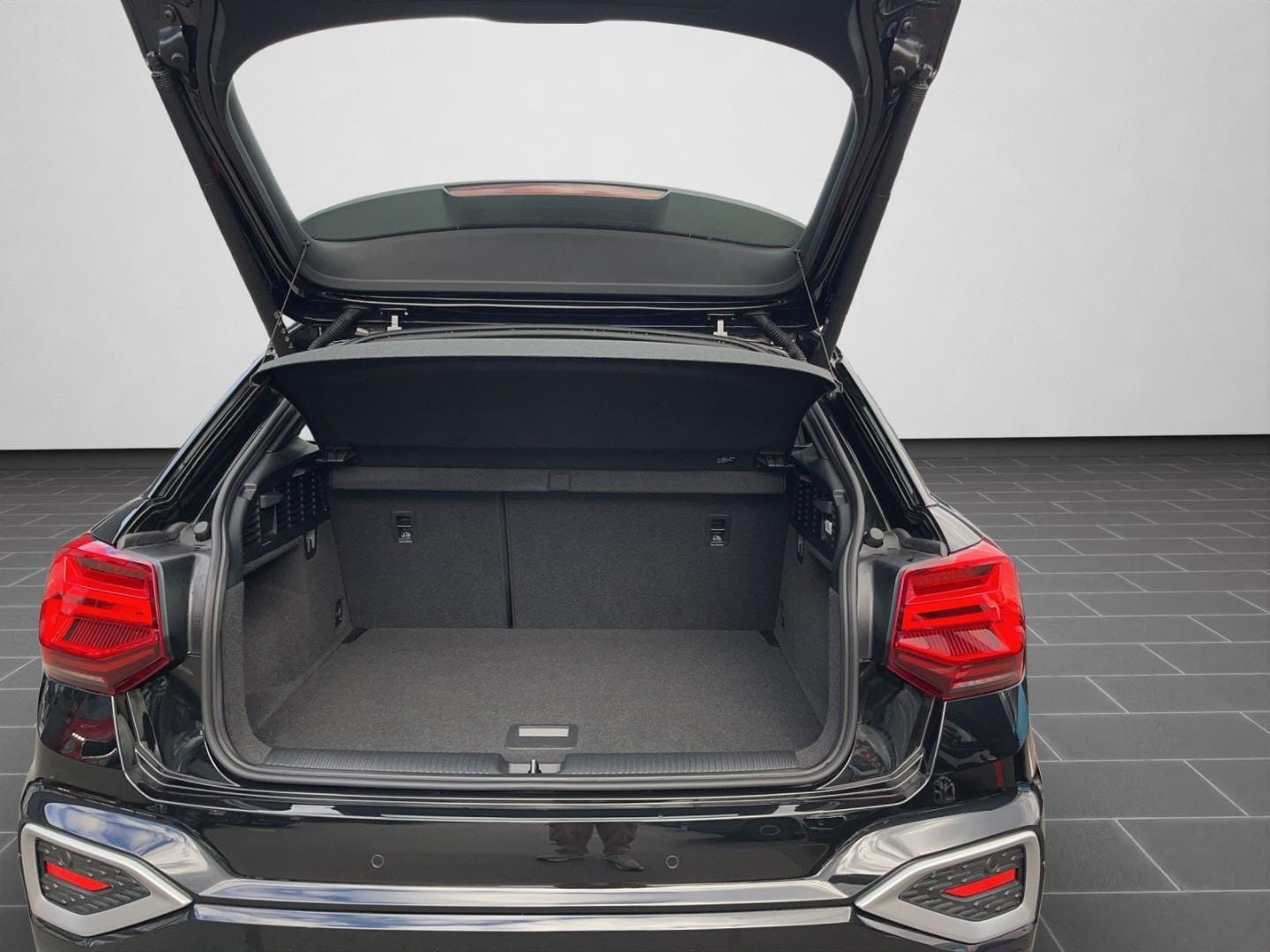Bild über Audi Q2 advanced 35 TFSI S tronic - für weitere Informationen kontaktieren Sie den Audi Partner