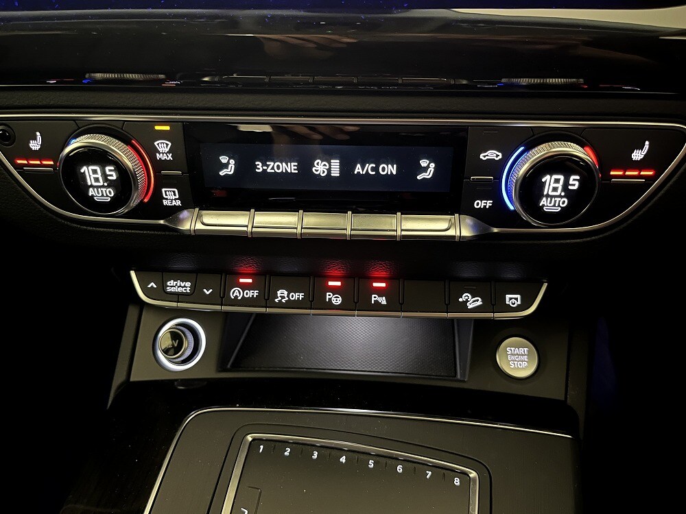 Image about Audi Q5 45 TFSI quattro sport