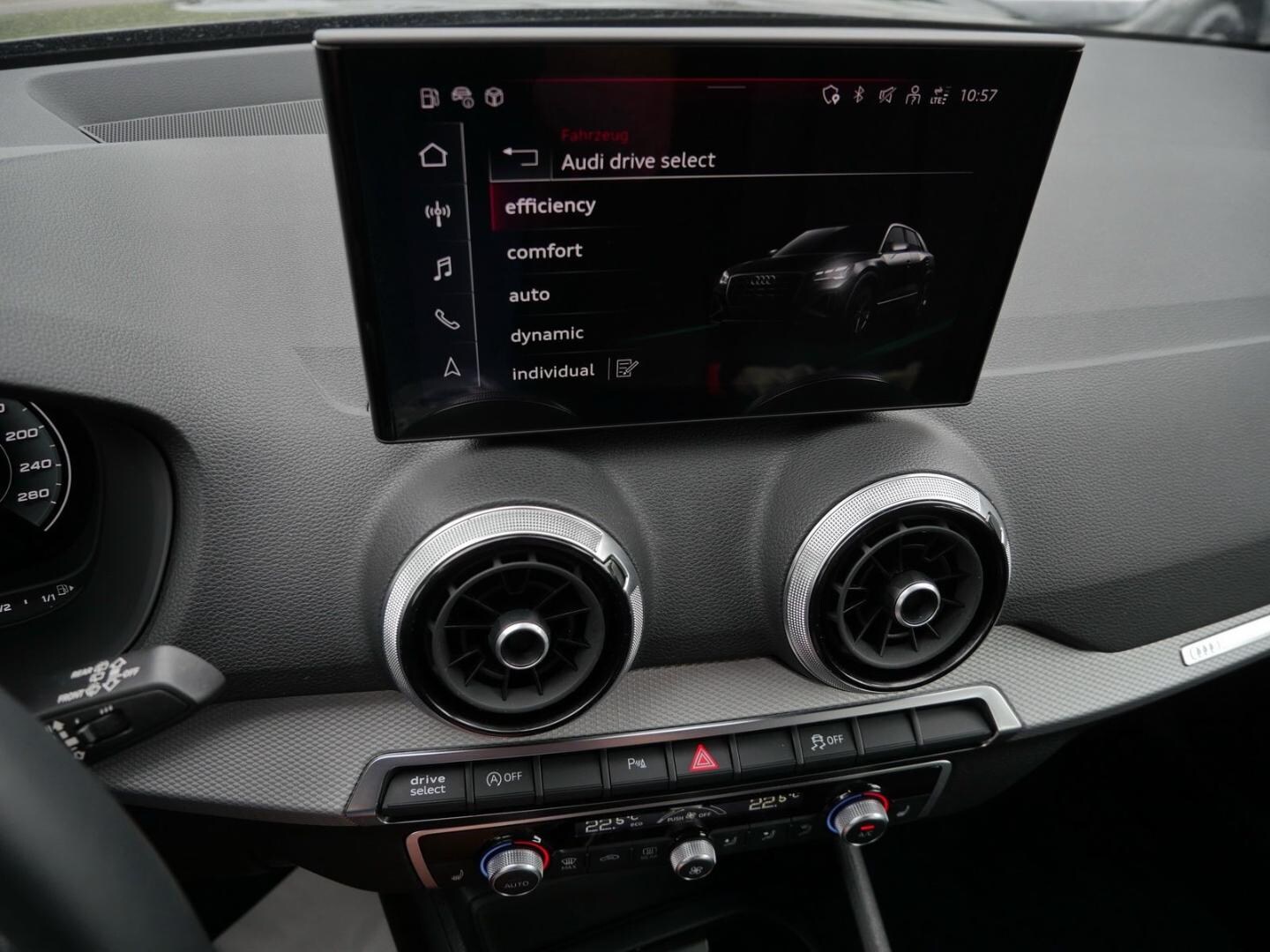 Bild über Audi Q2 advanced 35 TDI S tronic - für weitere Informationen kontaktieren Sie den Audi Partner