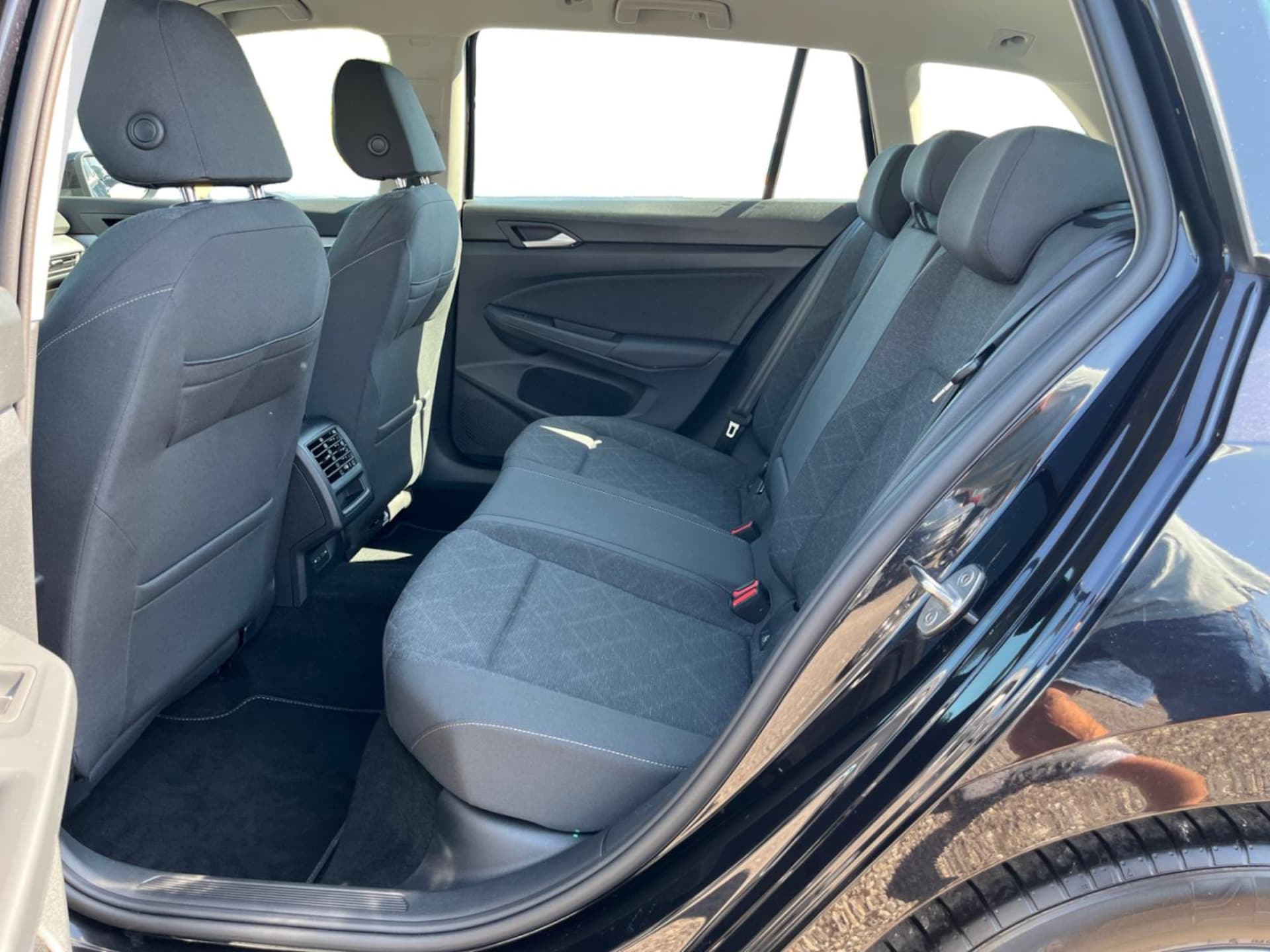 Volkswagen Golf Variant Life